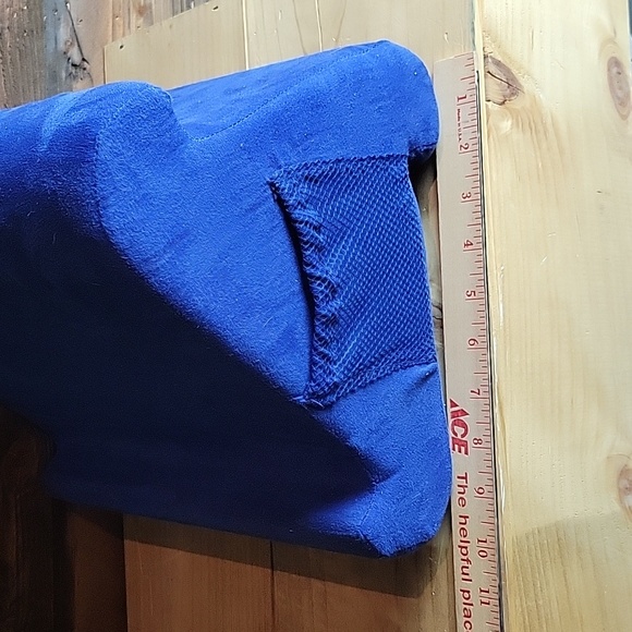 The Pillow Pad Desk Cushion Blue - Picture 9 of 9